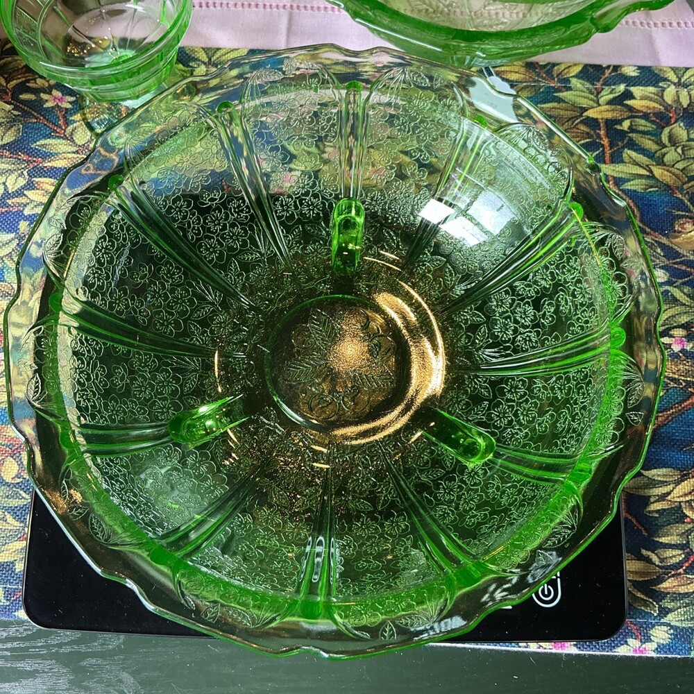 VTG Green Jeanette Depression Uranium Glass 3 Footed 10.5” Bowl Cherry Blossom